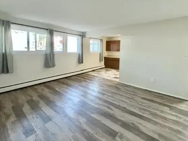 House for rent in Wedgewood, Alberta