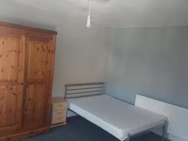 House for rent in Keynsham, Bath And North East Somerset