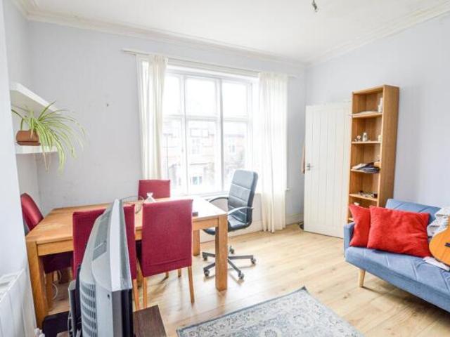 House for rent in Heigham Grove, East Bank