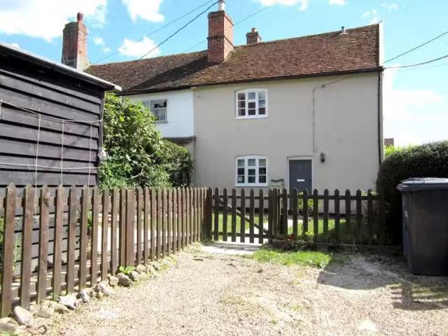 House for rent in Chelmondiston, Suffolk