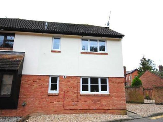 House for rent in Lyons, Greater London
