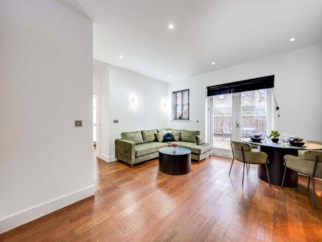 House for rent in Cat Hill