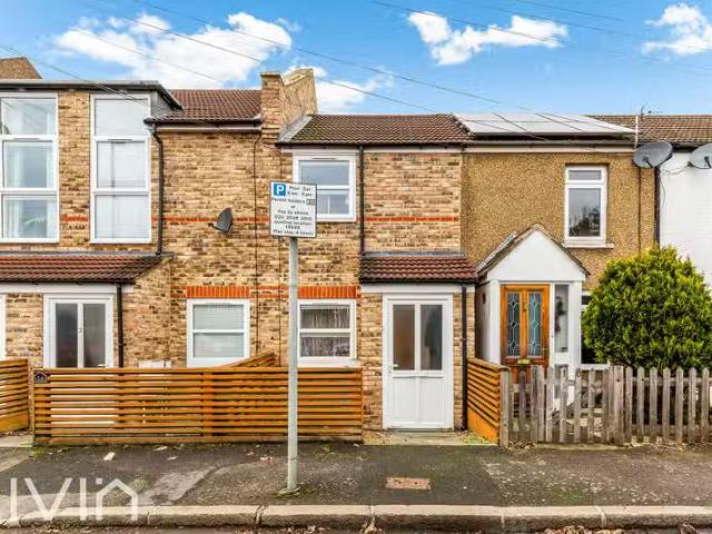 House for rent in Croydon