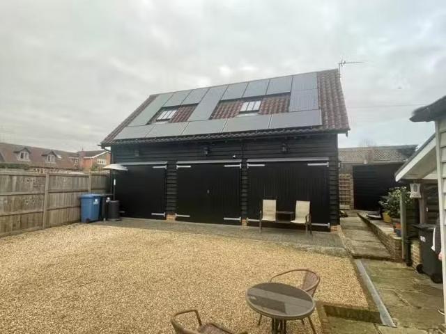 House for rent in Chelmondiston, Suffolk