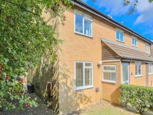 House for rent in Lyons, Greater London