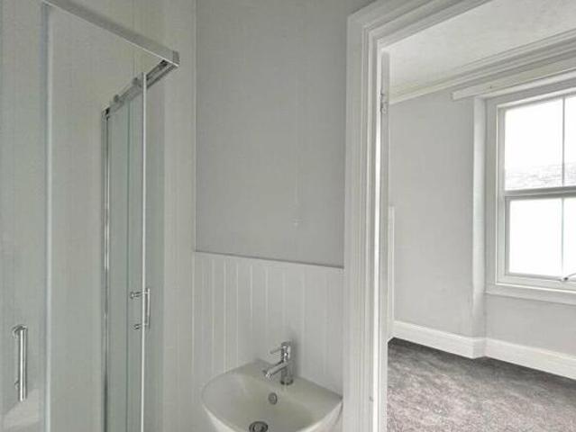 House for rent in Stonehouse, School House