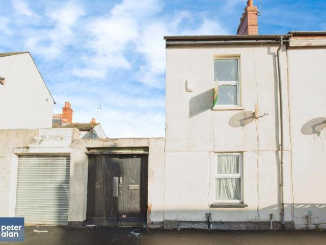 House for sale in Falcon Lodge, Wales