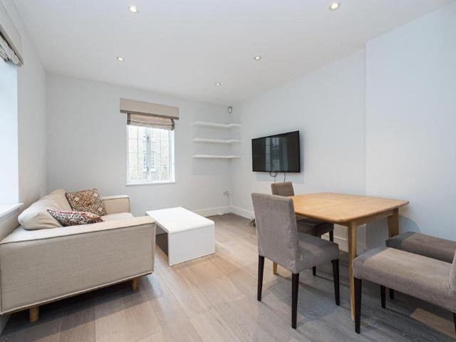 House for sale in Paddington, Greater London