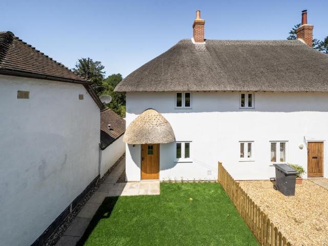 House for sale in Barton Stacey, Hampshire