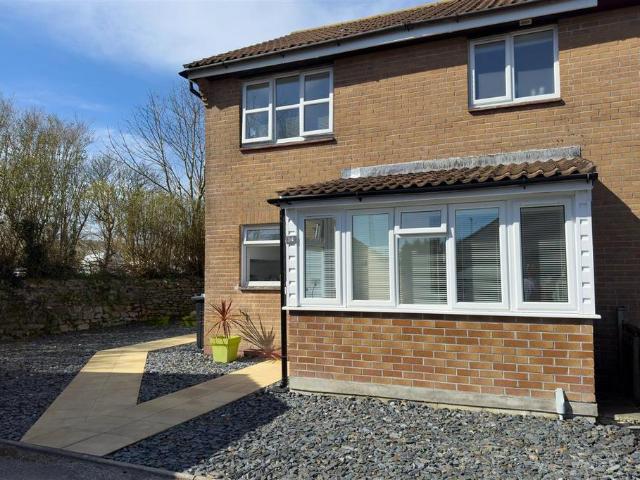 House for sale in Penryn, Cornwall