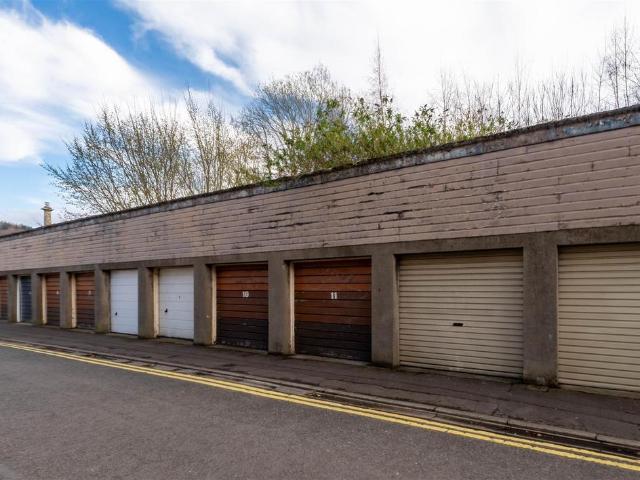 Park Home for sale in Bridgend, Moneydie