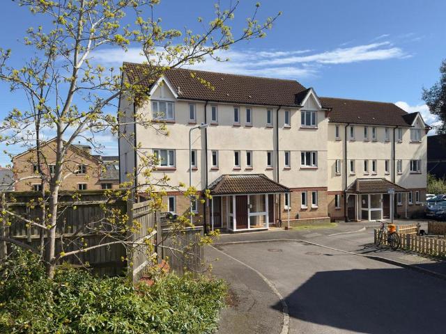 Flat for sale in Rowbarton, Rumwell