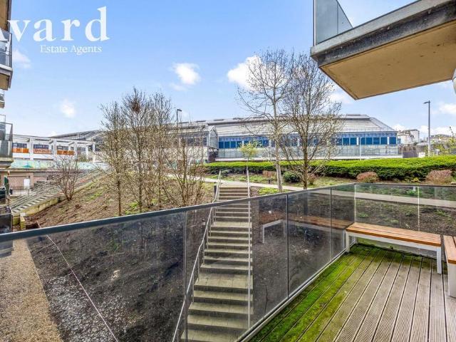 Flat for sale in Round Hill, Brighton & Hove