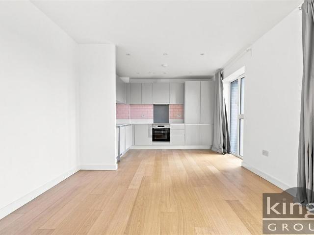 House for sale in Tottenham Hale, Greater London