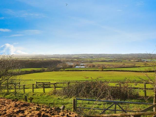 House for sale in Fifehead Magdalen, East Dorset
