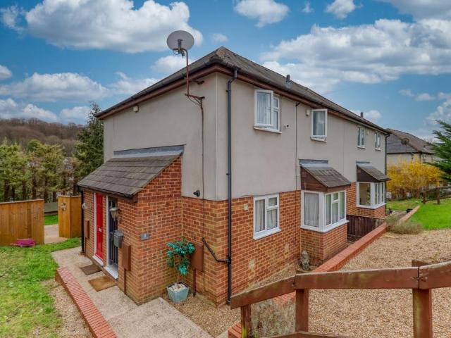 House for sale in Totteridge, Tylers Green