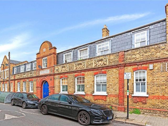 House for sale in London Borough of Lambeth, Greater London
