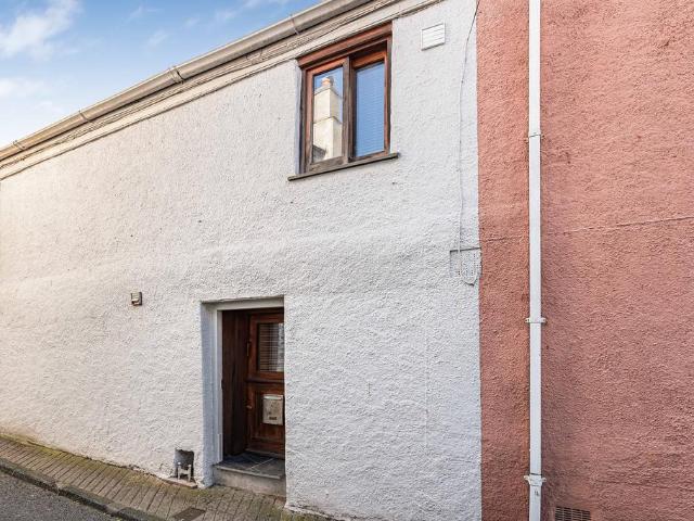 House for sale in Strode, Devon