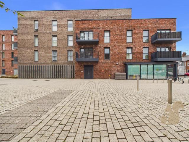 House for sale in Moulsham, Chelmsford