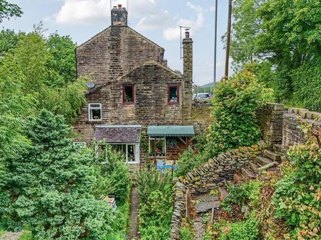 House for sale in Holme Valley, West Yorkshire