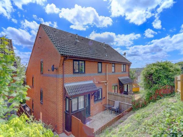 House for sale in Castlefield, Cressex