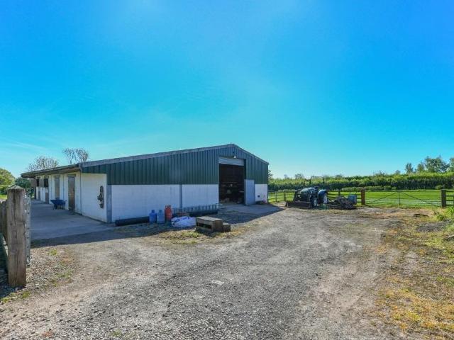 House for sale in Gedling, East Midlands