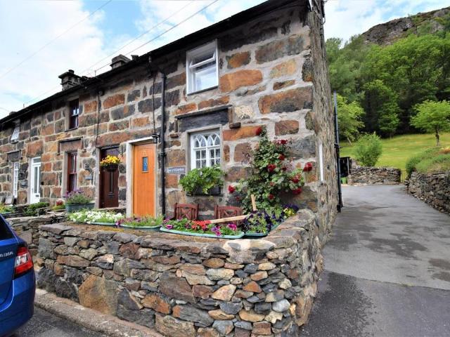 House for sale in Beddgelert, Wales