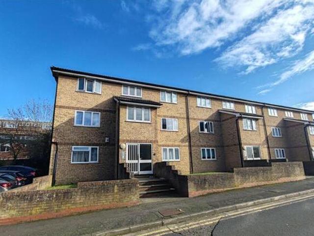 House for sale in Brompton, Chatham