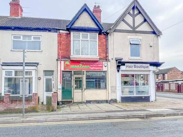 House for sale in Grimsby, North East Lincolnshire