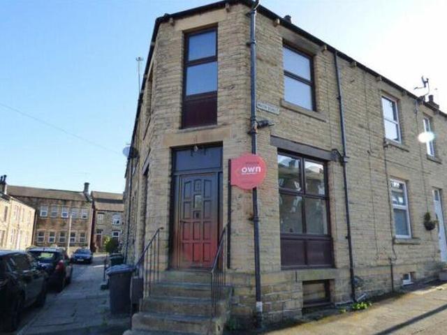 House for sale in Lower Hopton, Mirfield