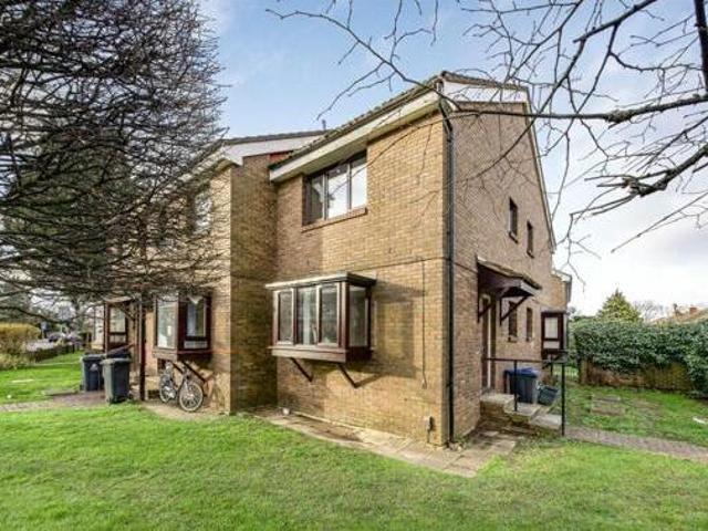House for sale in New Malden, Greater London