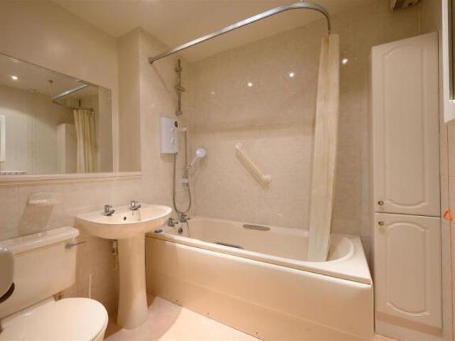 House for sale in Roseburn, City of Edinburgh