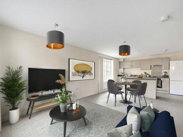 House for sale in Surrey, England