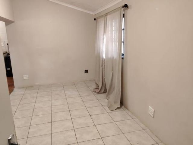 House for rent in Seaview, Kwazulu-natal