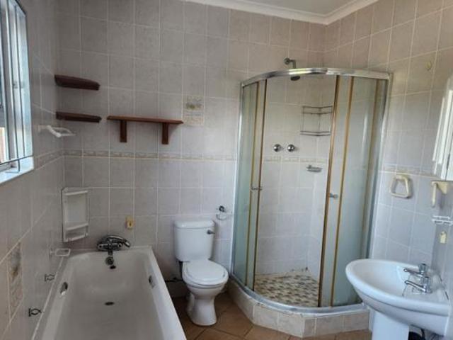 House for rent in Seaview, Kwazulu-natal