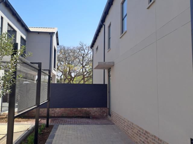 House for rent in Waterkloof, Gauteng