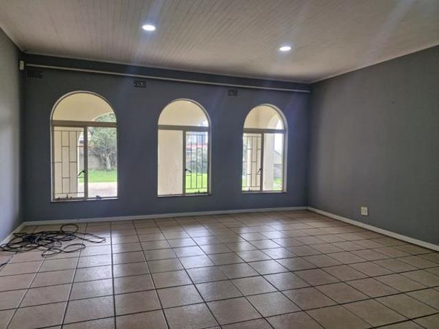 House for sale in eMalahleni, Emalahleni Local Municipality