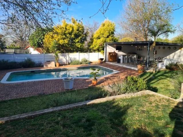 House for rent in Vosloorus, Gauteng