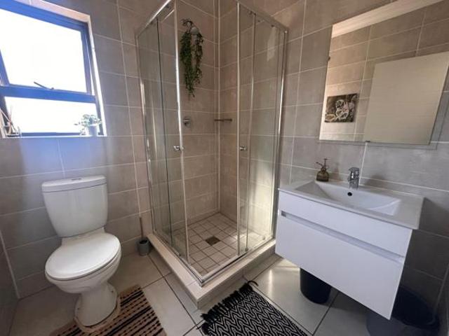 House for rent in Waterkloof, Gauteng