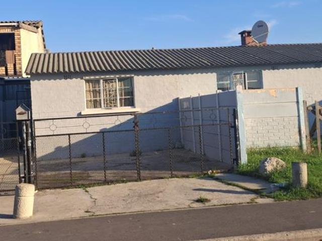 House for sale in Cape Town, Western Cape