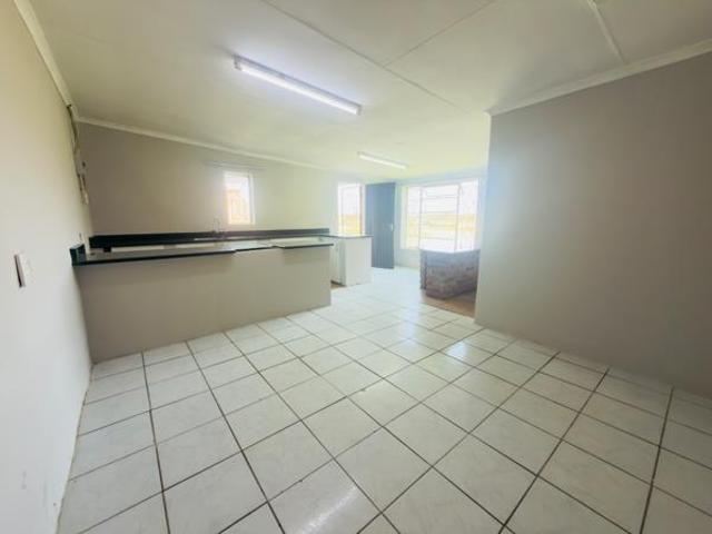House for rent in Hartbeespoort Dam Nature Reserve, North West