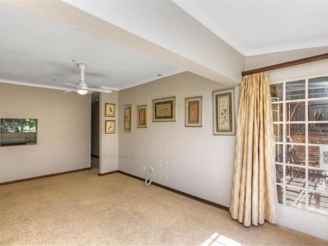 House for sale in Johannesburg, North & Sandton
