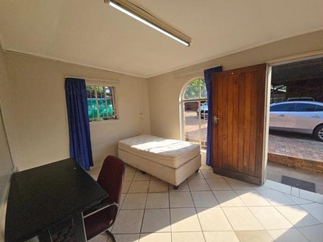 House for rent in Waterkloof, Gauteng