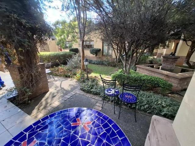 Room for rent in Waterkloof, Gauteng