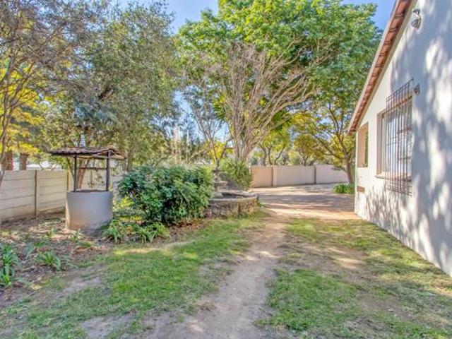 House for rent in Vosloorus, Gauteng