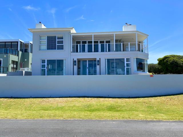 House for sale in Baardskeerdersbos, Western Cape
