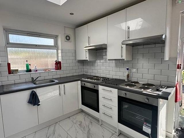 House for rent in London Borough of Ealing, Greenford