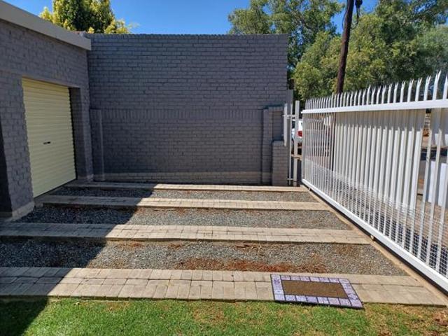 House for rent in Frances Baard, Northern Cape