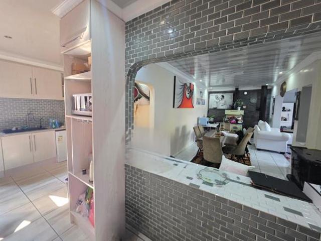 House for sale in Frances Baard, Northern Cape