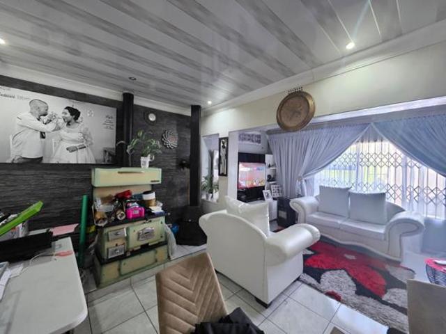 House for sale in Frances Baard, Northern Cape